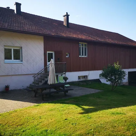 La Ferme Du Levant 热拉梅